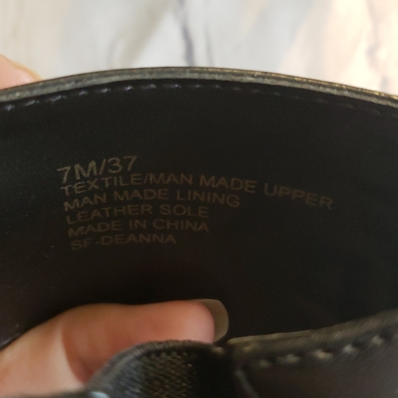 Black Saks Fifth Ave 'Deanna' Caged Sandals - 7 - Picture 13 of 16